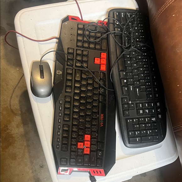Viotek Gaming Keyboard and Mouse Set - Picture 1 of 1